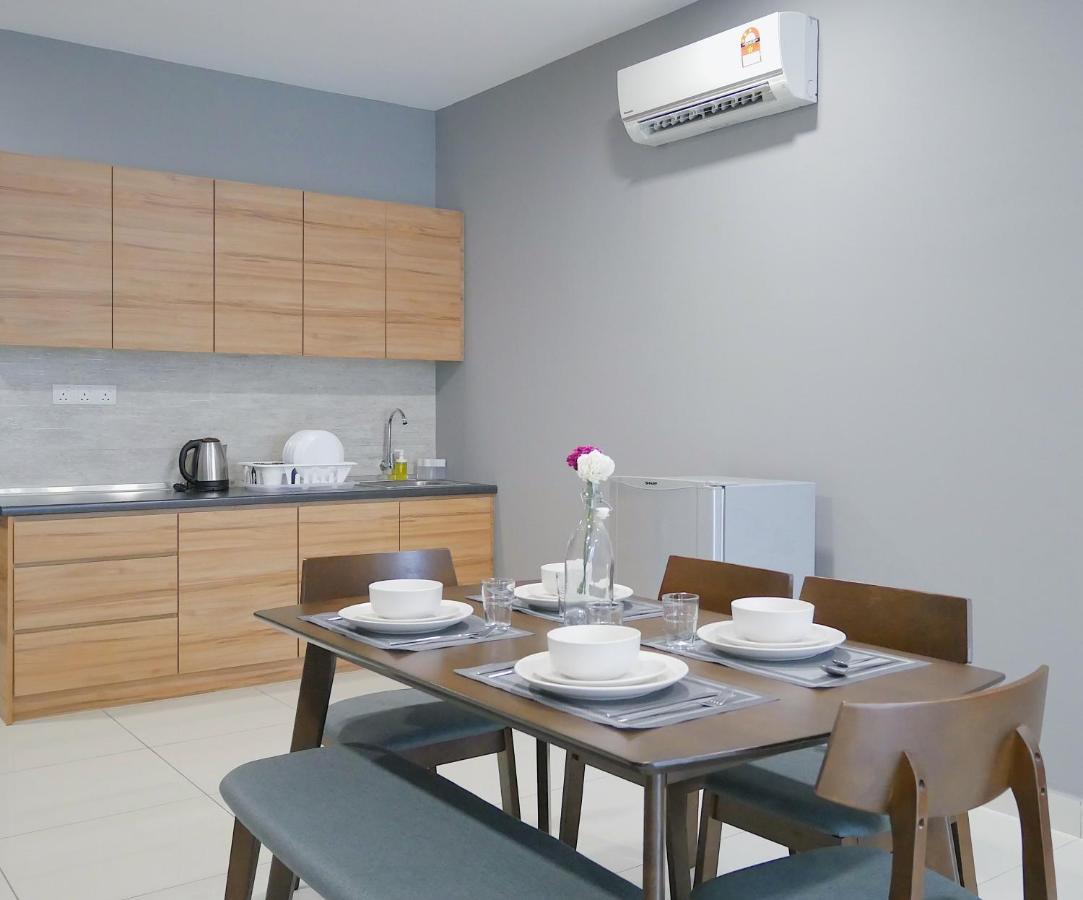 Atria Sofo Suites - Petaling Jaya Exterior photo
